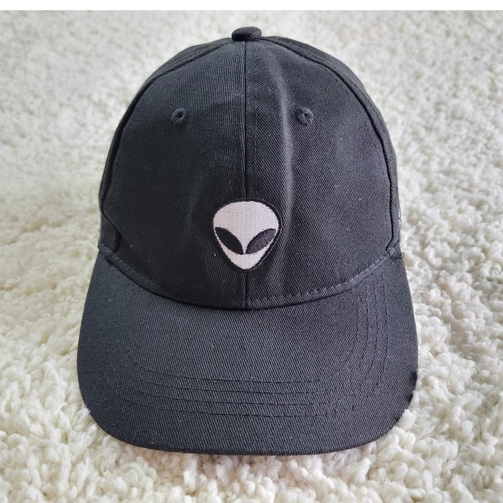 Alien Head Believe Baseball Cap Black Embroidered Adjustable Dad Hat